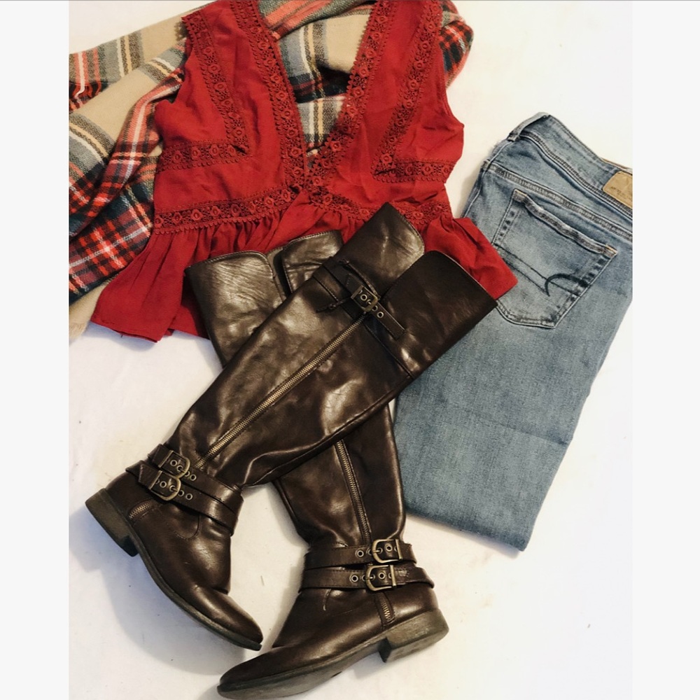 Used tall brown boots *FLASH SALE*